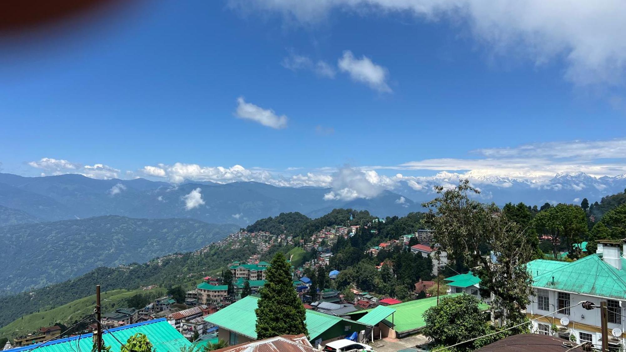 Hotel Hill Top Darjeeling  Dış mekan fotoğraf