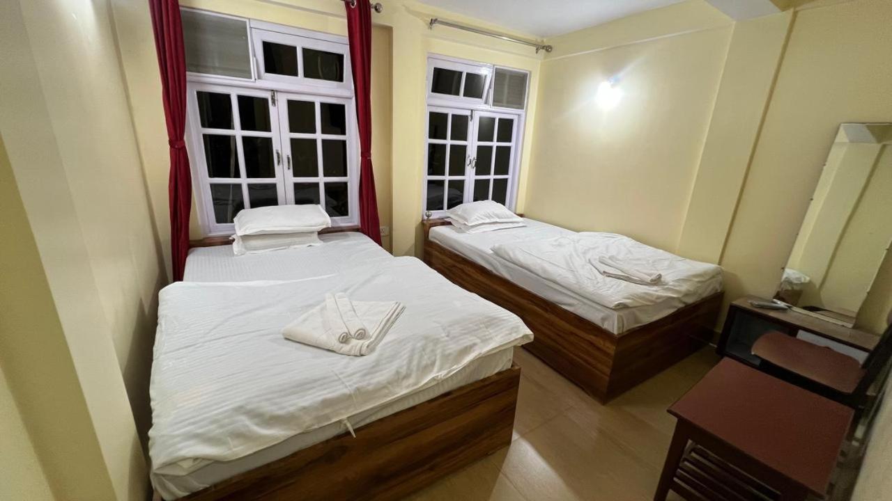 Hotel Hill Top Darjeeling  Dış mekan fotoğraf
